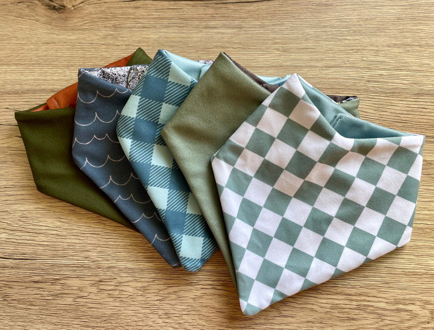 Waterproof Dribble Bibs – Stylish & Practical Bundles - Save 20% - 5 Bibs