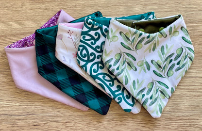 Waterproof Dribble Bibs – Stylish & Practical Bundles - Save 20% - 5 Bibs